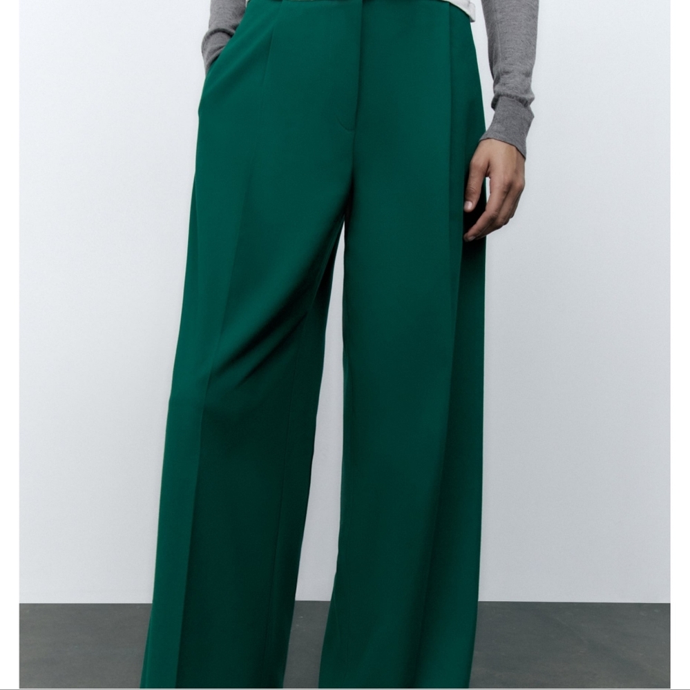 Zara high-waisted Wide Leg Style Pants